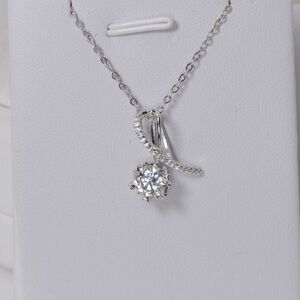 1ct moissanite necklace 16 inches with 2 inches extender S925 platinum finish